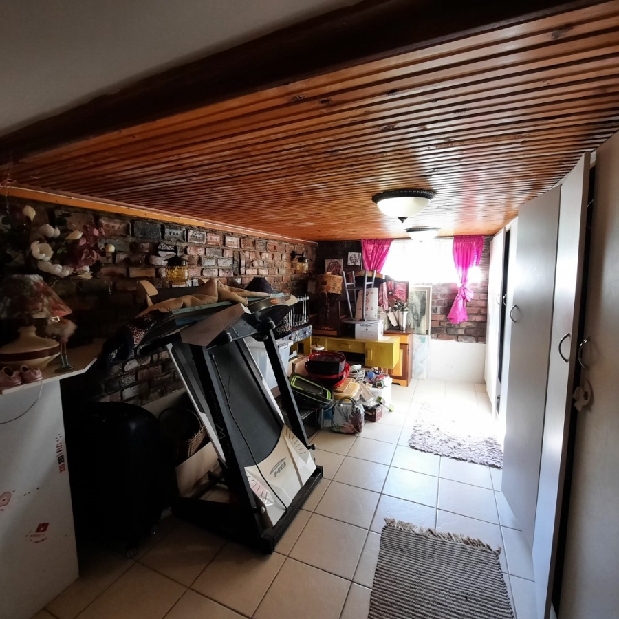 4 Bedroom Property for Sale in Dan Pienaar Free State